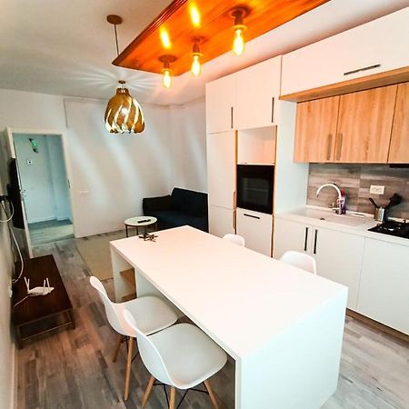 布加勒斯特Preciziei Retreat Ap With Parking And Self Check In公寓 外观 照片
